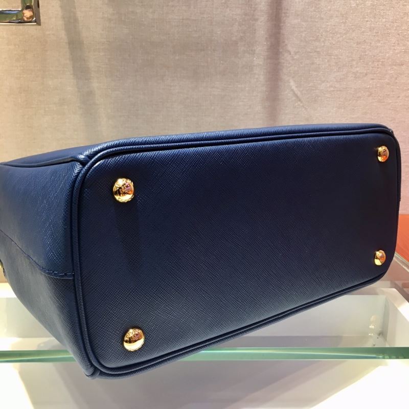 Pra*a top handle bags